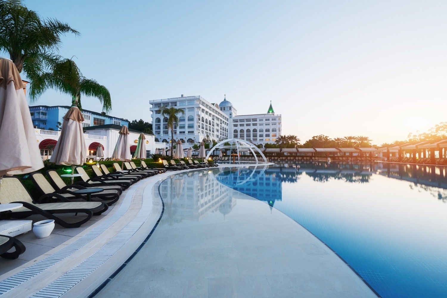 Hospitality & Resorts